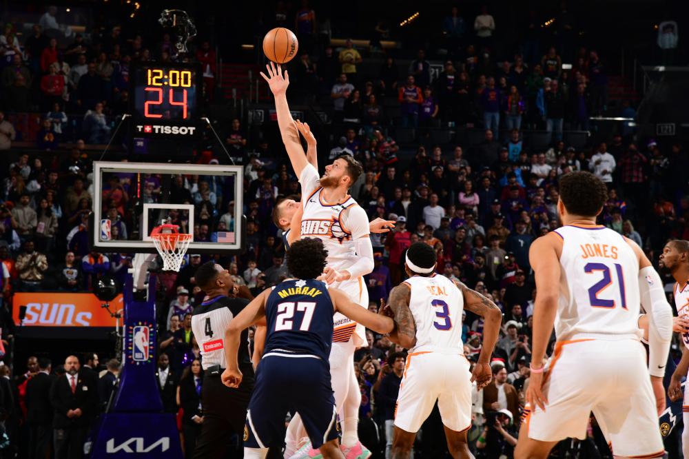 于绿茵场 于绿茵场