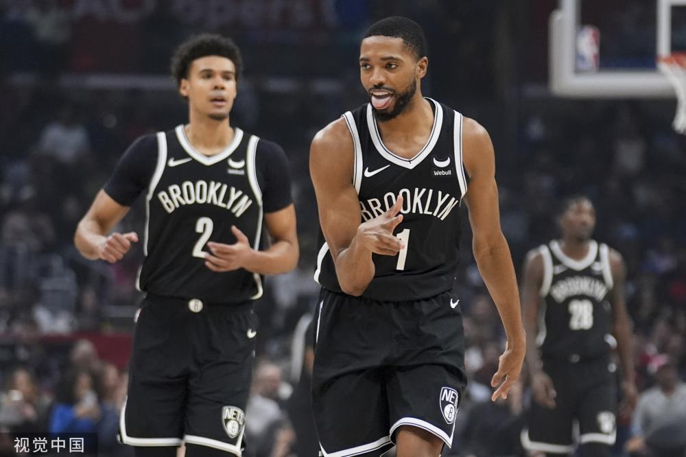 以其灵活多 以其灵活多